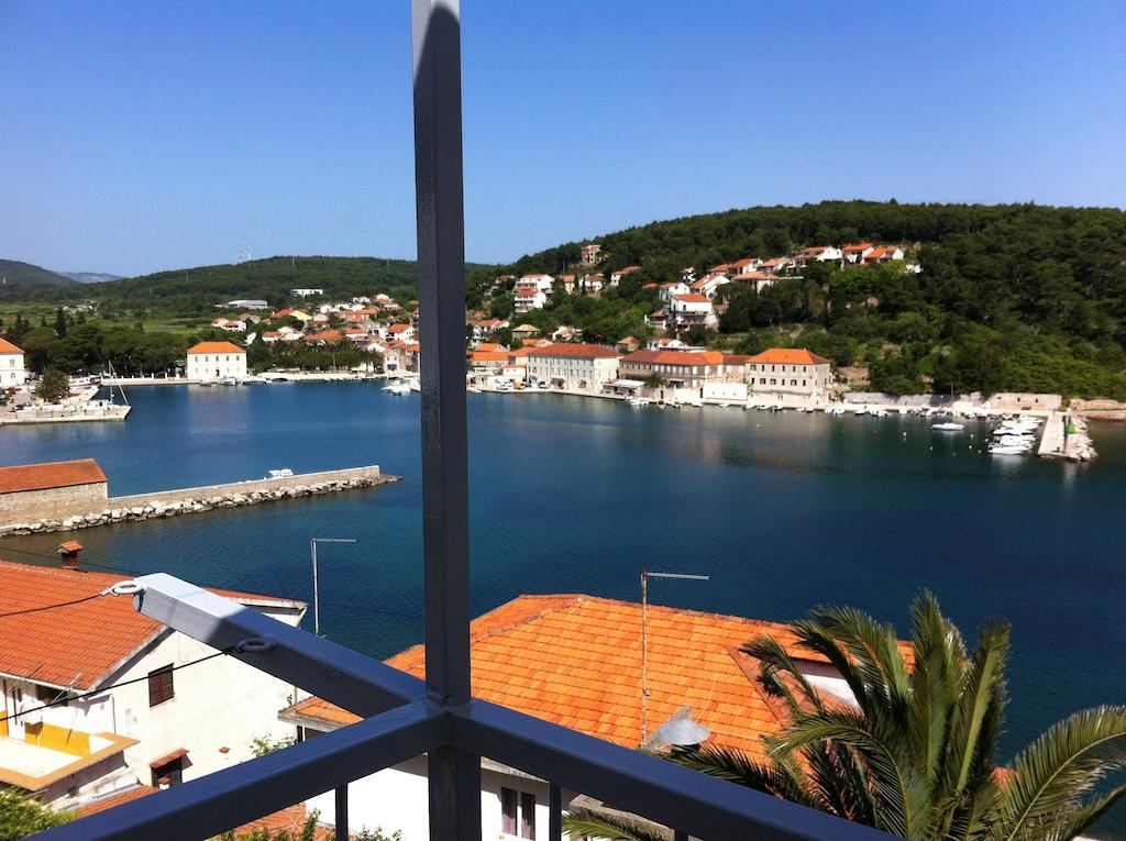 Apartments Rubinic Jelsa (Hvar) Quarto foto
